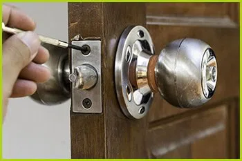 Expert Locksmith Services Garfield, NJ 973-500-3018 - 17-eviction-service